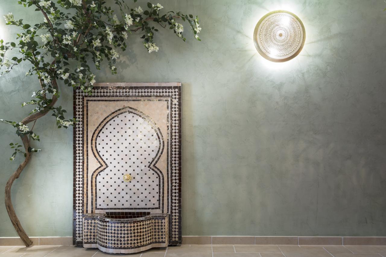 Riad SPA Les Portes de l'Orient TOURS Exterior foto