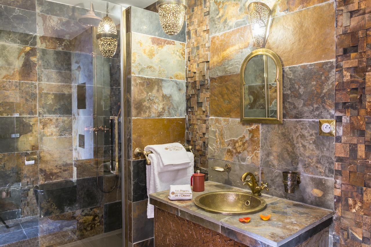 Riad SPA Les Portes de l'Orient TOURS Exterior foto